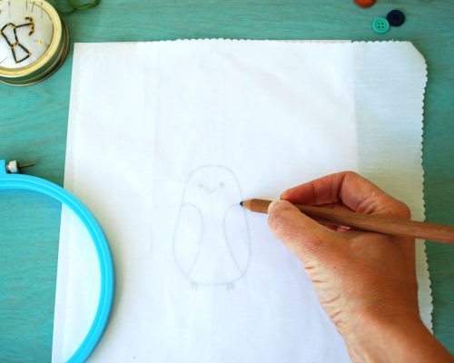 Pencil embroidery transfer method
